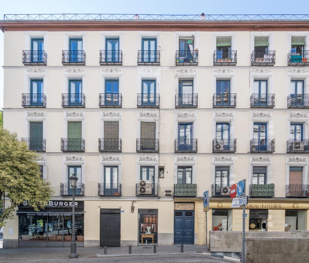 Uma Suites Atocha マドリード エクステリア 写真