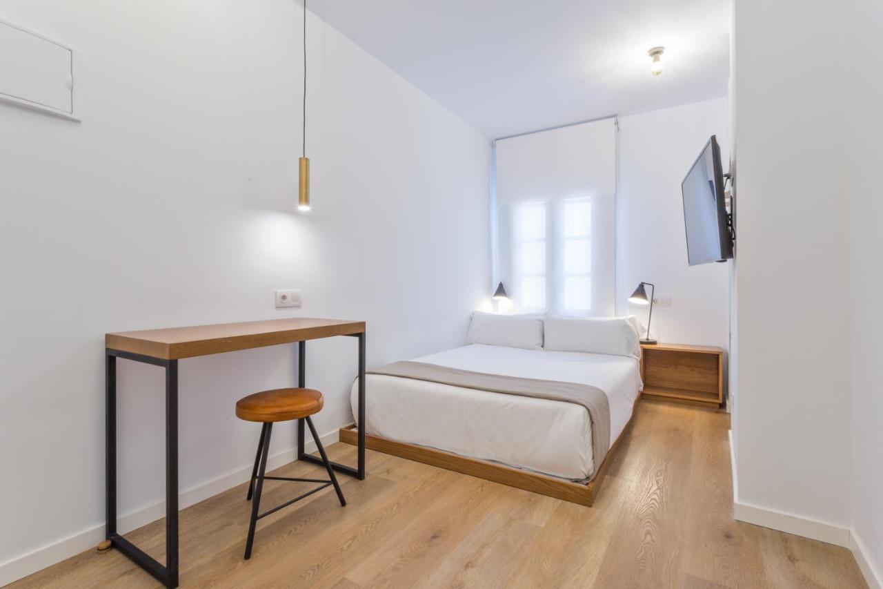 Uma Suites Atocha マドリード エクステリア 写真